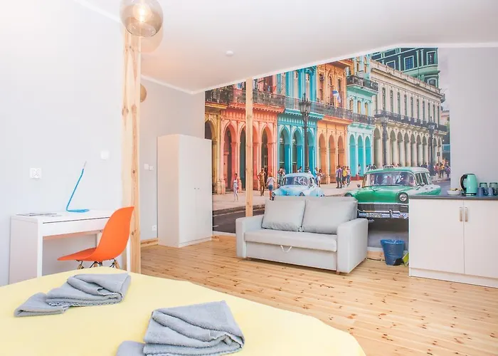 게스트하우스 Poddasze Pokoje I *