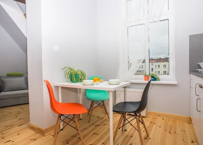 Poddasze Pokoje I Гостьовий будинок Бидгощ