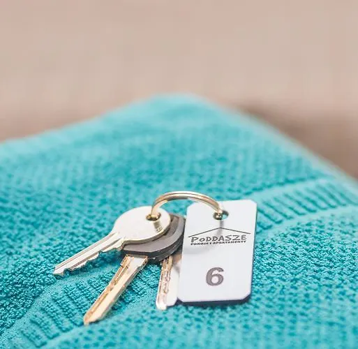 Poddasze Pokoje I Гостьовий будинок